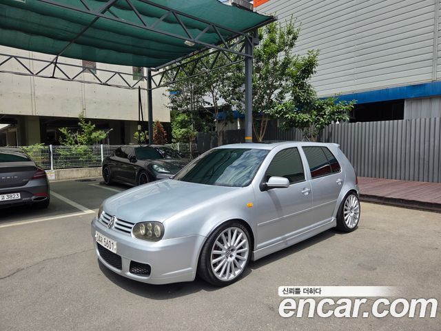 Volkswagen Golf — exterior
