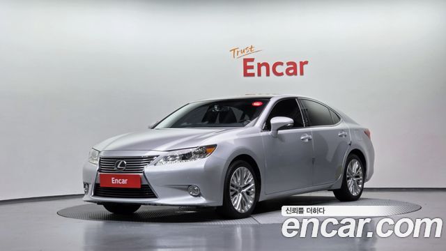 Lexus ES — exterior
