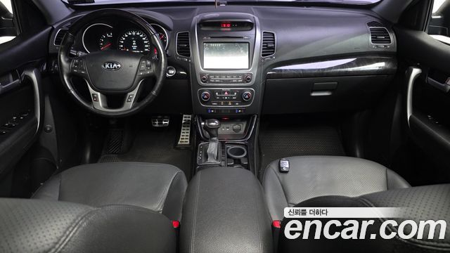 Kia Sorento — interior