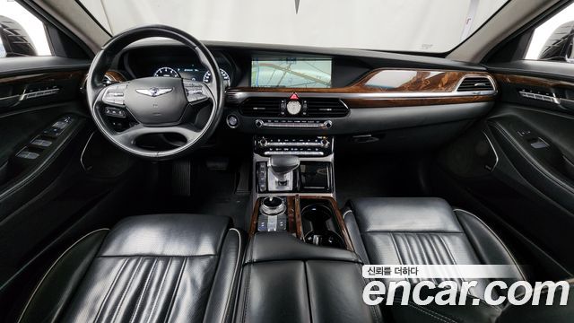 Genesis EQ900 — interior