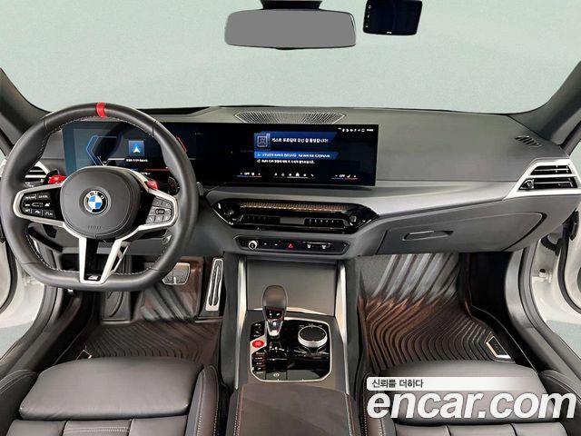 BMW M2 — interior