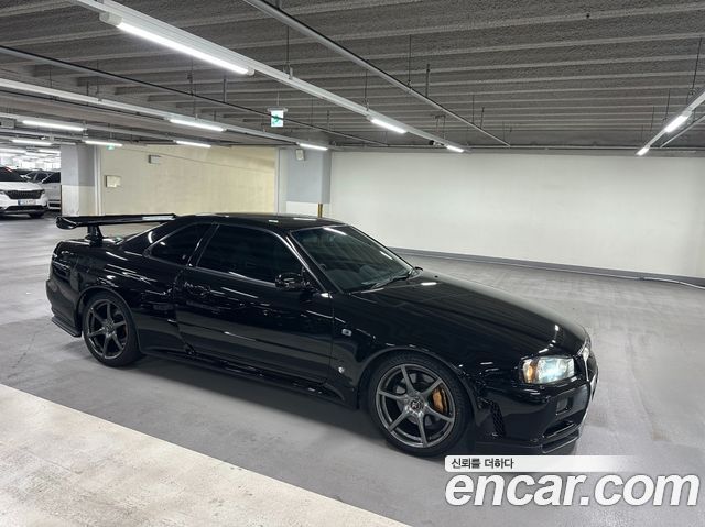 Nissan Skyline