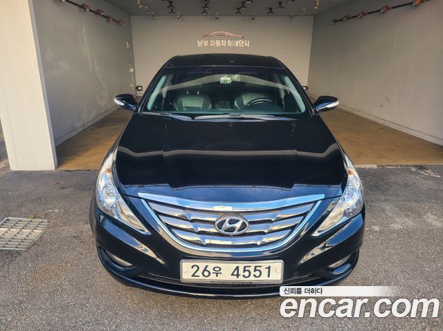 Hyundai Sonata — exterior