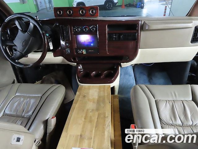 Chevrolet Express Van — interior