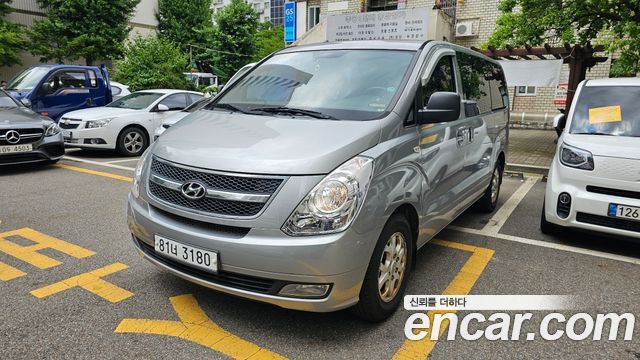 Hyundai Starex — exterior