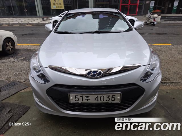 Hyundai Sonata — exterior