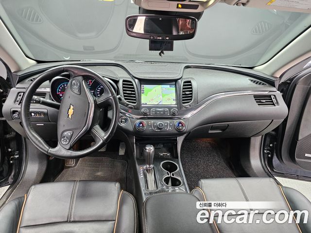 Chevrolet Korea Impala — interior