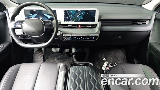 Hyundai IONIQ 5 — interior