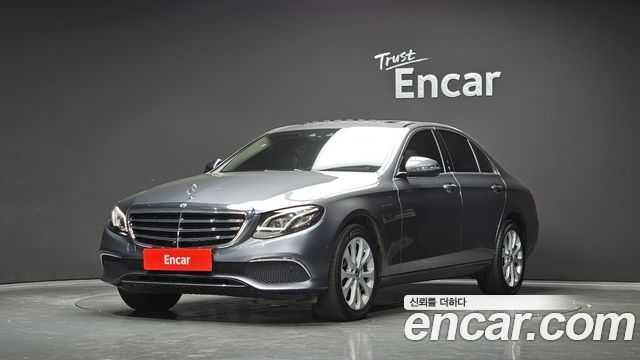 Mercedes-Benz E-Class — exterior