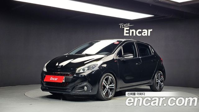 Peugeot 208 — exterior