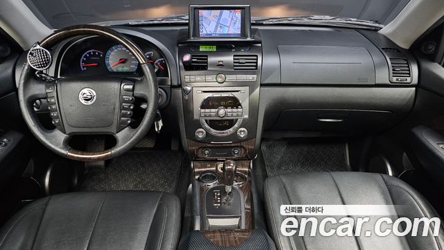 KG Mobility Rexton — interior
