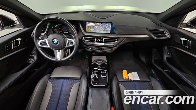 BMW 1 Series — interior
