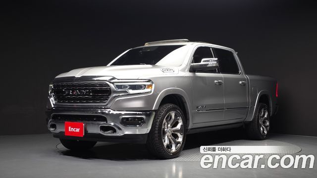 Dodge Ram Pickup — exterior