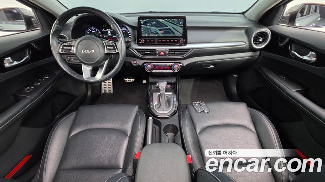 Kia K3 — interior