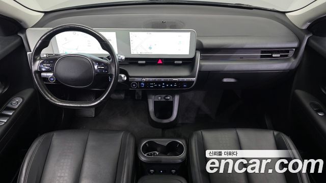 Hyundai IONIQ 5 — interior