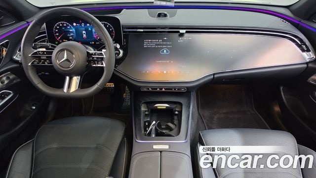 Mercedes-Benz E-Class — interior