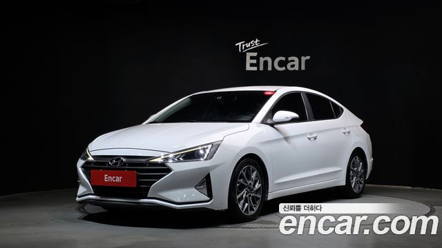 Hyundai Avante — exterior