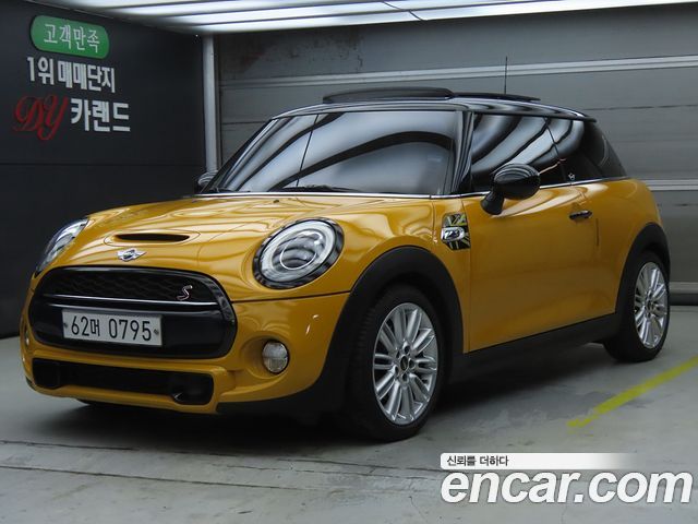MINI Cooper — exterior