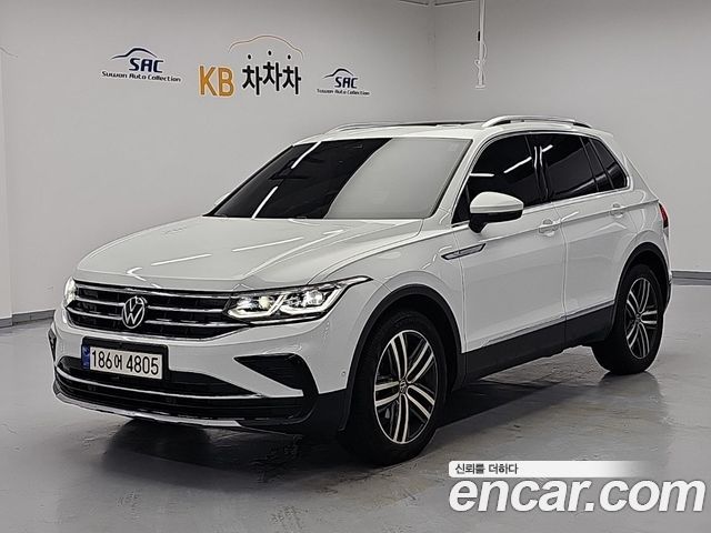 Volkswagen Tiguan — exterior