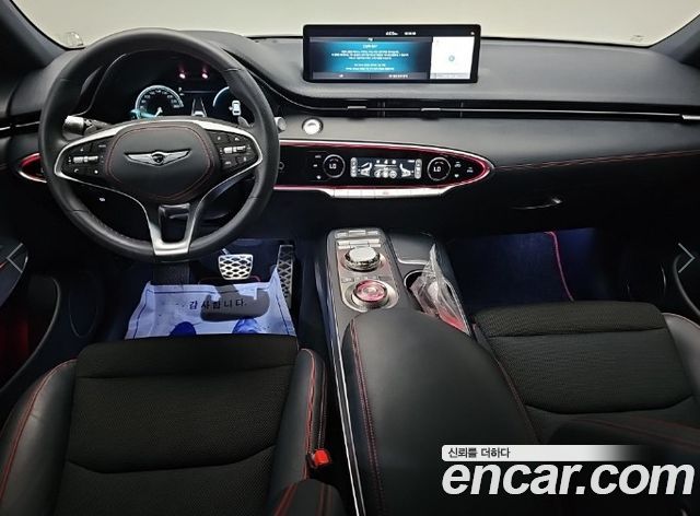 Genesis GV70 — interior