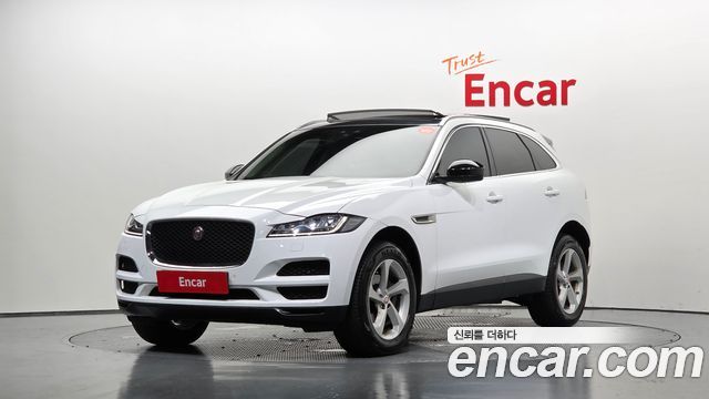 Jaguar F-Pace — exterior