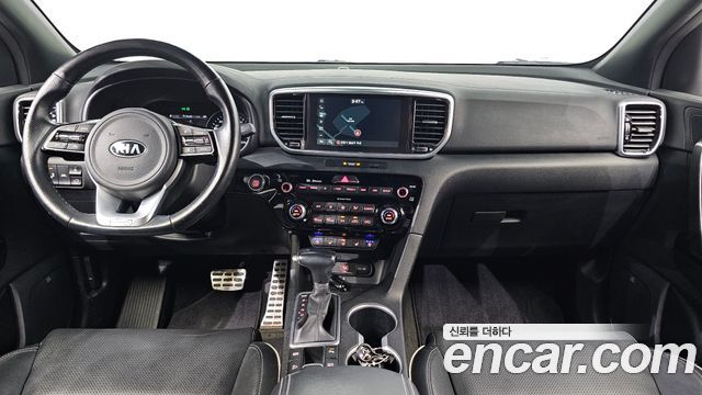 Kia Sportage — interior
