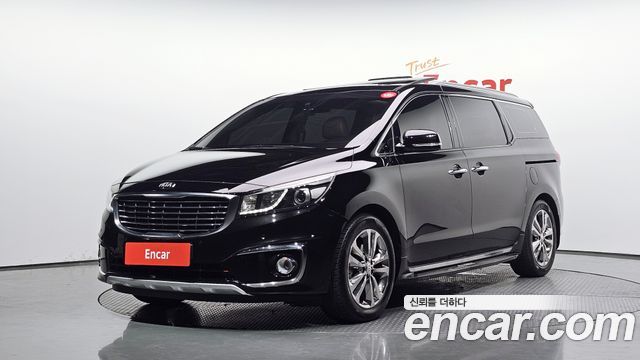 Kia Carnival — exterior