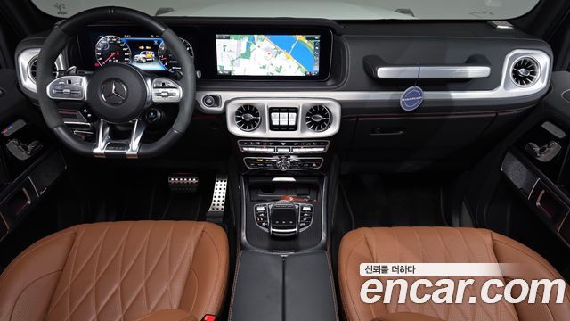 Mercedes-Benz G-Class — interior