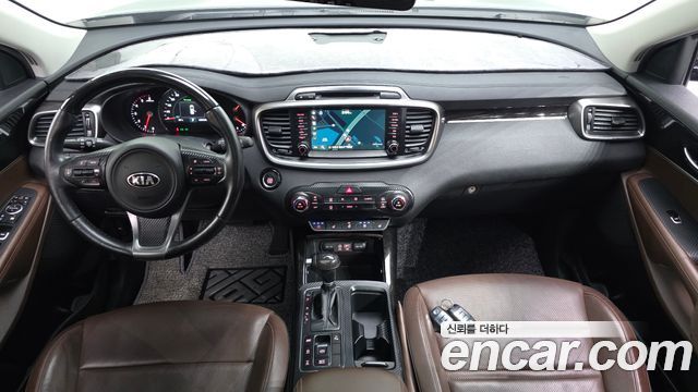 Kia Sorento — interior