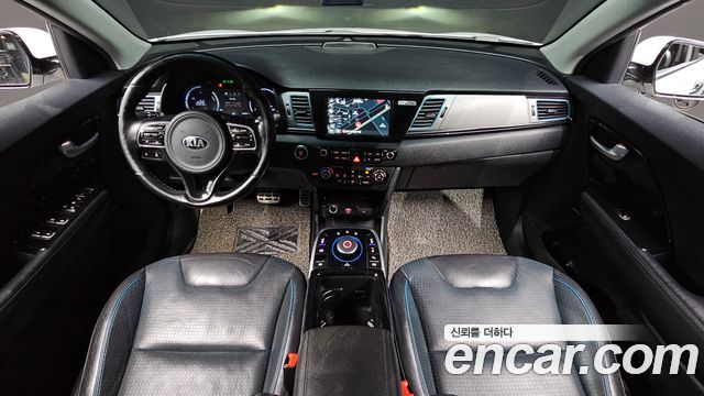 Kia Niro — interior
