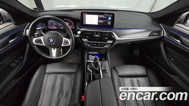 BMW 5 Series — interior