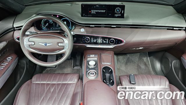 Genesis GV70 — interior