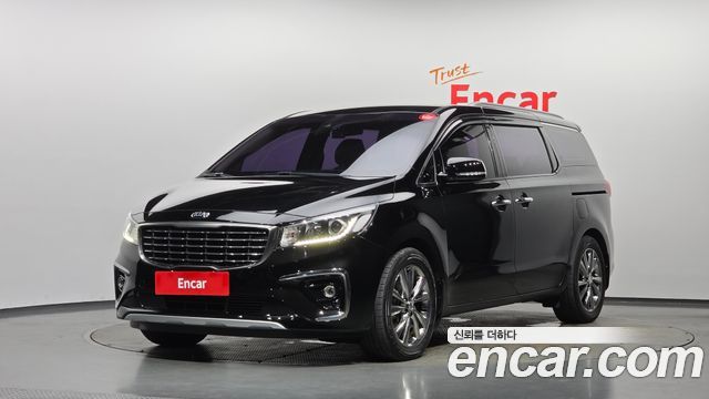 Kia Carnival — exterior