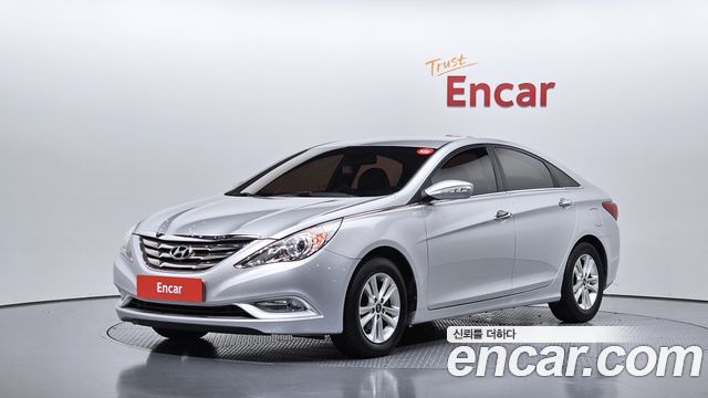 Hyundai Sonata — exterior