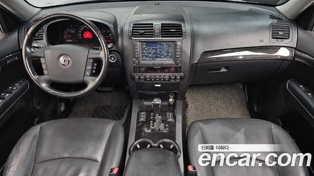 Kia Mohave — interior