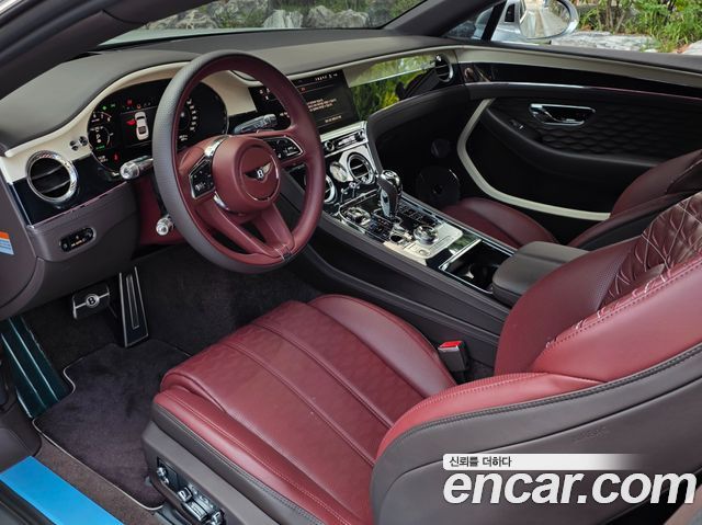 Bentley Continental — interior