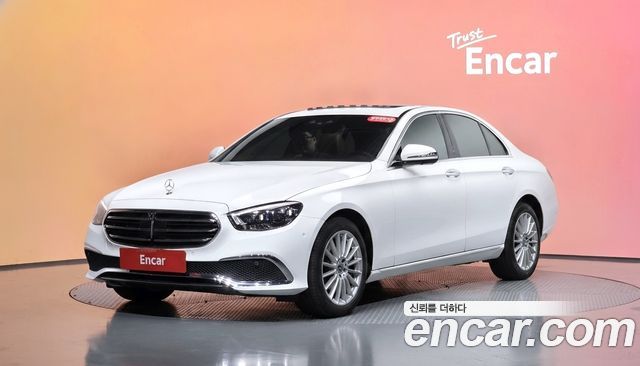 Mercedes-Benz E-Class — exterior