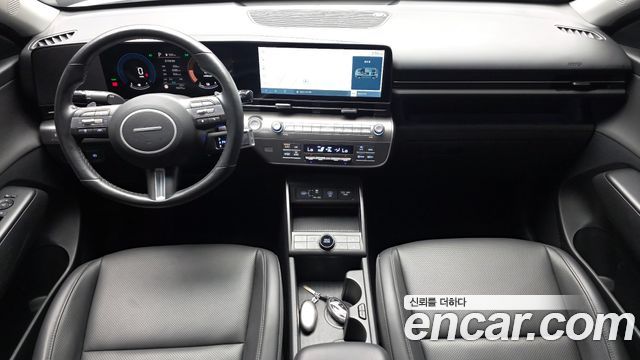 Hyundai Kona — interior