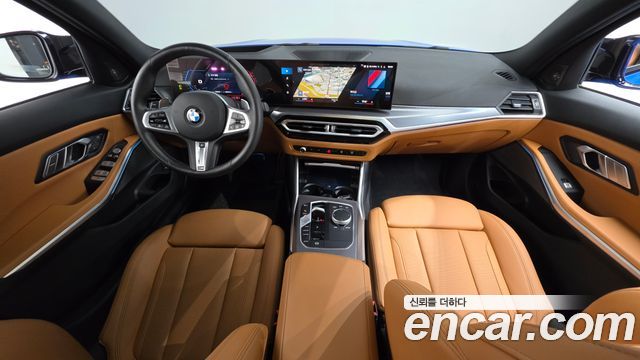 BMW 3 Series — interior