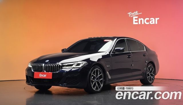 BMW 5 Series — exterior