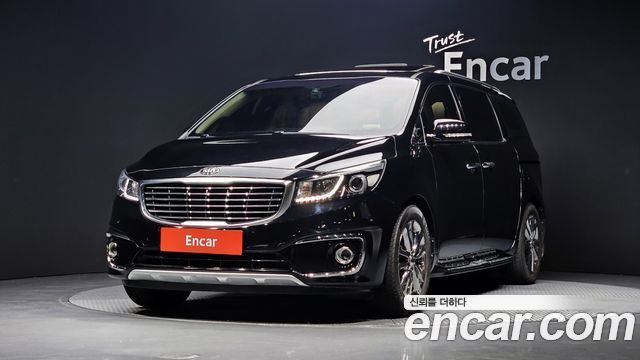 Kia Carnival — exterior