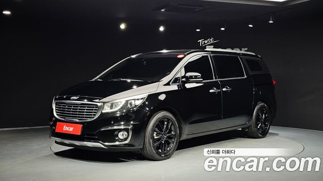 Kia Carnival — exterior