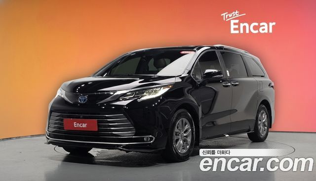 Toyota Sienna — exterior
