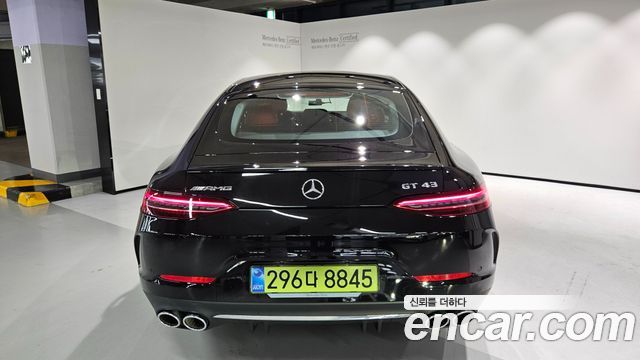 Mercedes-Benz AMG GT — interior