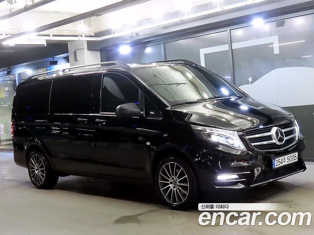 Mercedes-Benz V-Class — exterior