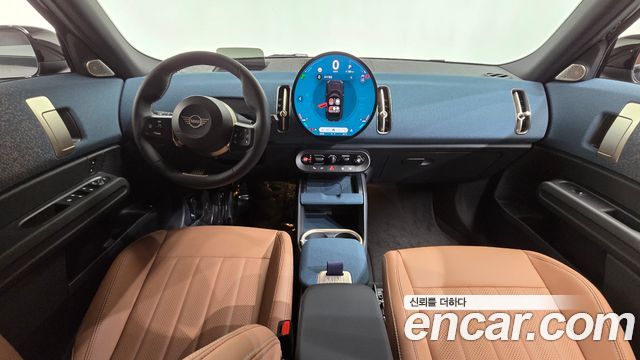 MINI Countryman — interior