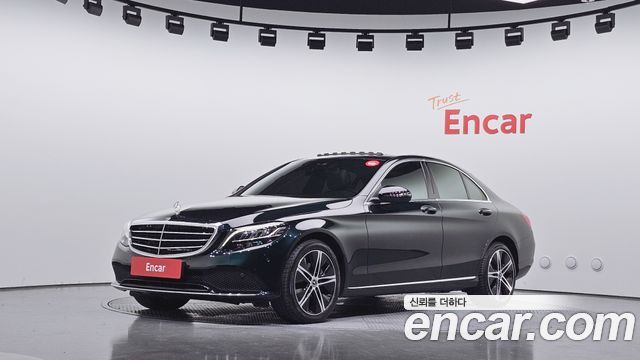 Mercedes-Benz C-Class — exterior