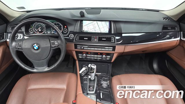 BMW 5 Series — interior