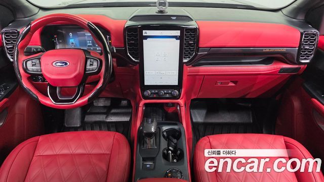 Ford Ranger — interior