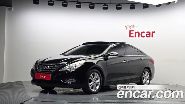 Hyundai Sonata — exterior